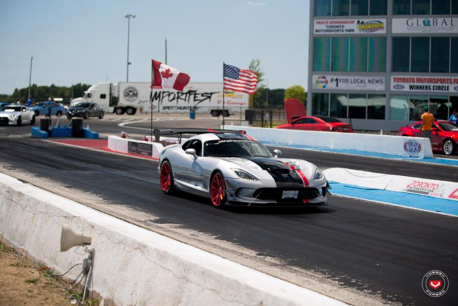  Dodge Viper ACR on Vossen Wheels (VPS-306) 2017 года  (фото 37 из 40)